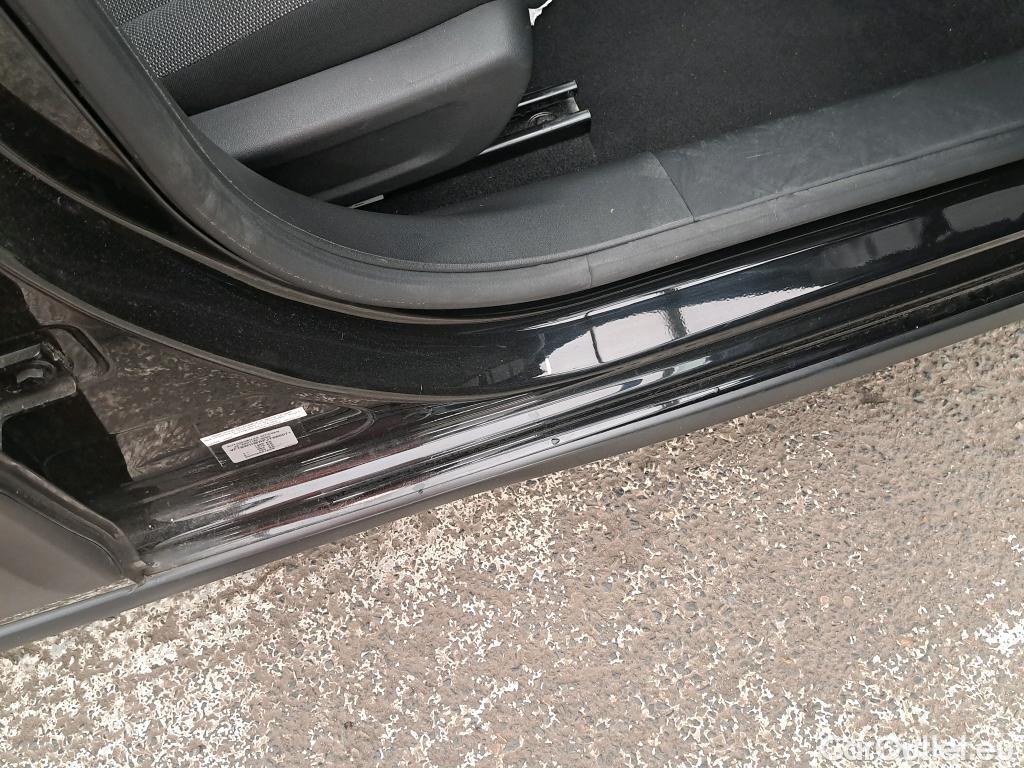  Citroen  C3  Société Feel Nav 1.2 PureTech 80CV BVM5 E6 #17