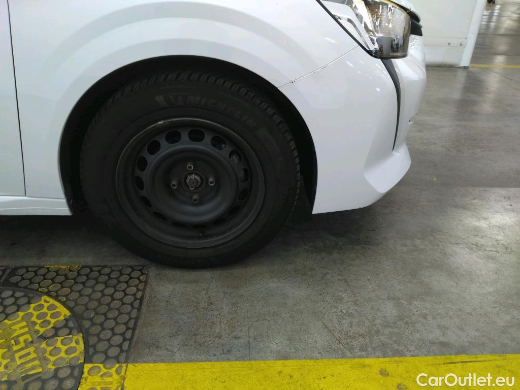  Peugeot  208  Premium 1.5 HDi 100CV BVM6 E6d #18