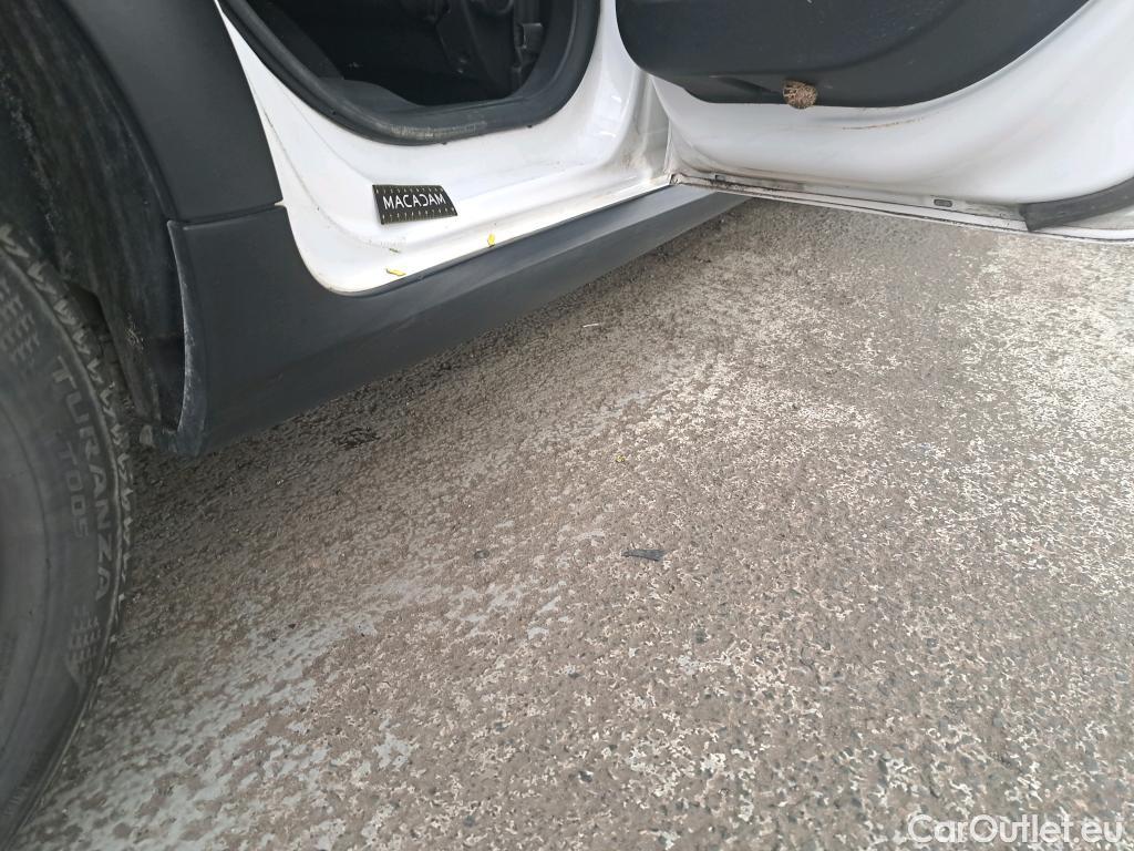  Citroen  C3  Société Feel 1.5 BlueHDI 100CV BVM5 E6dT #17