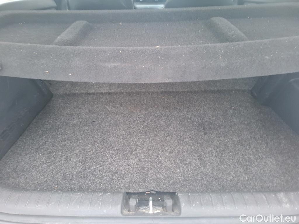  Hyundai  i20 HYUNDAI  / 2020 / 5P / Berline 1.0 T-GDI 100 HYBRID 48V Business DCT-7 TVU #15