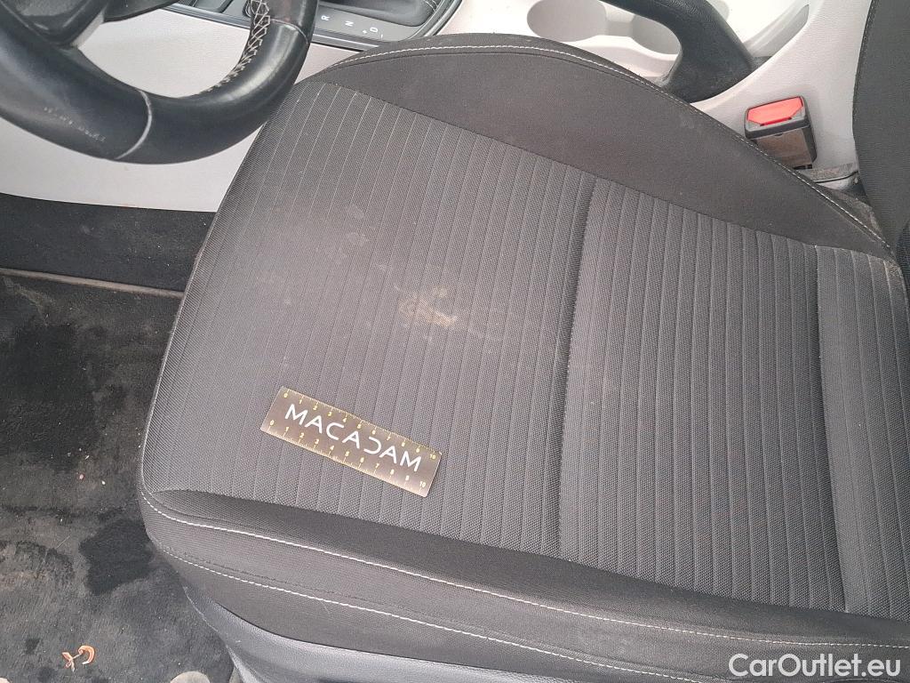  Hyundai  i20 HYUNDAI  / 2020 / 5P / Berline 1.0 T-GDI 100 HYBRID 48V Business DCT-7 TVU #28
