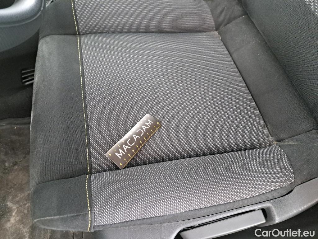  Citroen  C3  Société Feel 1.5 BlueHDI 100CV BVM5 E6dT #6