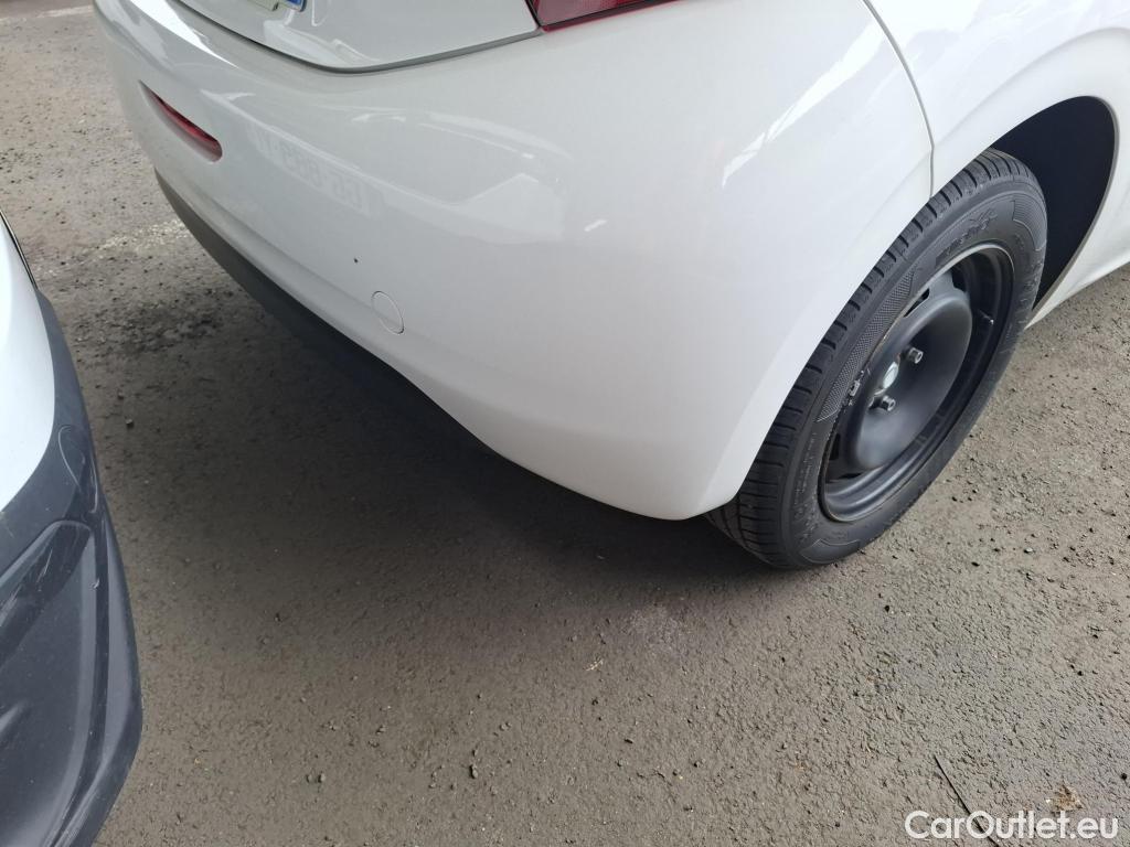  Peugeot  208  Affaire Premium Pack 1.2 80CV BVM5 E6dT #50