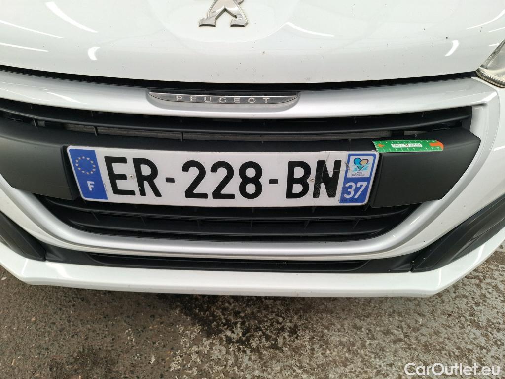  Peugeot  208  Affaire Premium 1.6 HDi 75CV BVM5 E6 #11