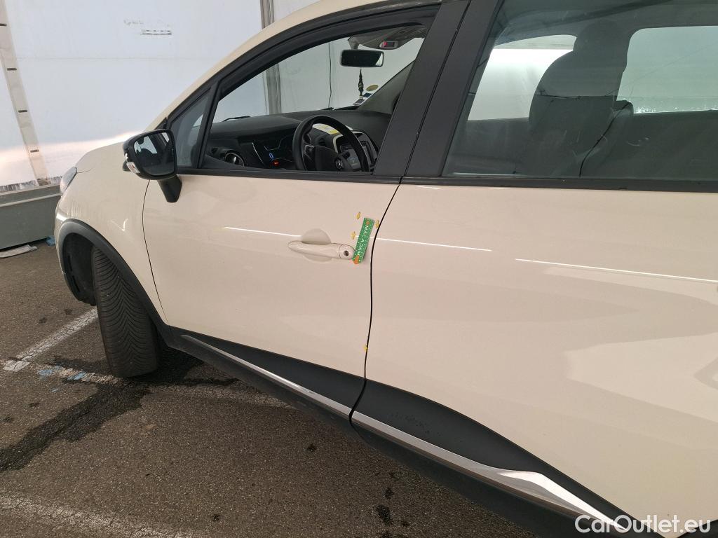  Renault  Captur RENAULT  5p Crossover Business dCi 90 #20