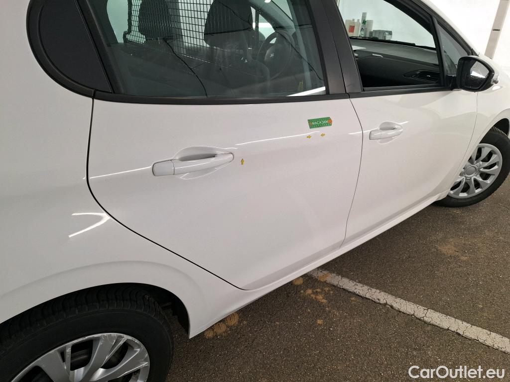  Peugeot  208  Affaire Premium 1.5 HDi 100CV BVM5 E6dT #24