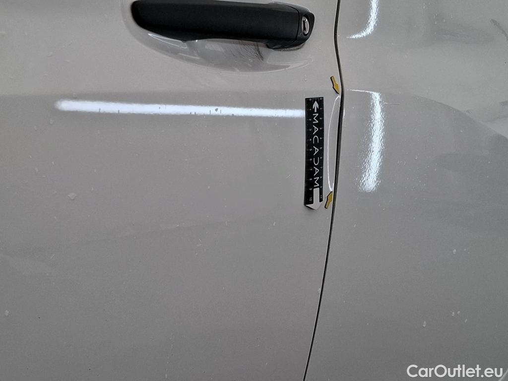  Peugeot  208  Premium 1.5 HDi 100CV BVM6 E6d #4