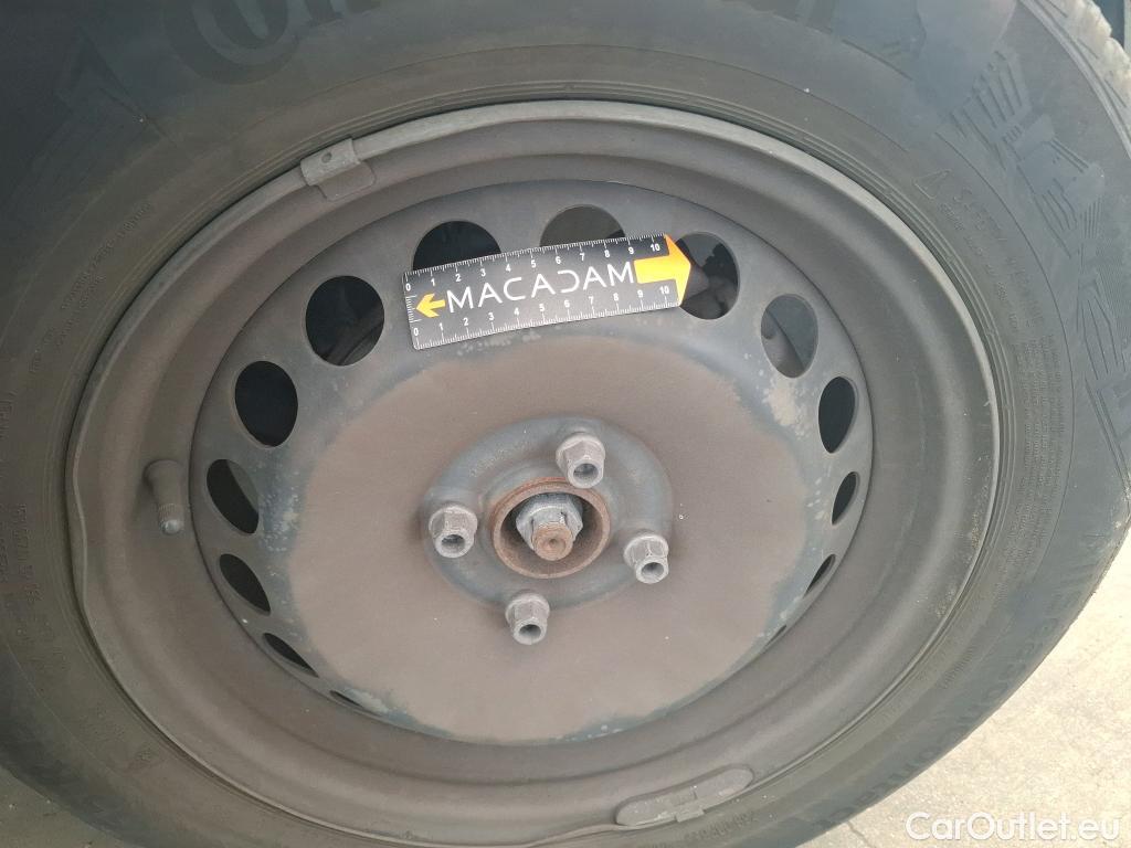  Renault  Clio  IV Air MediaNav 1.5 dCi 75CV BVM5 E6 #6