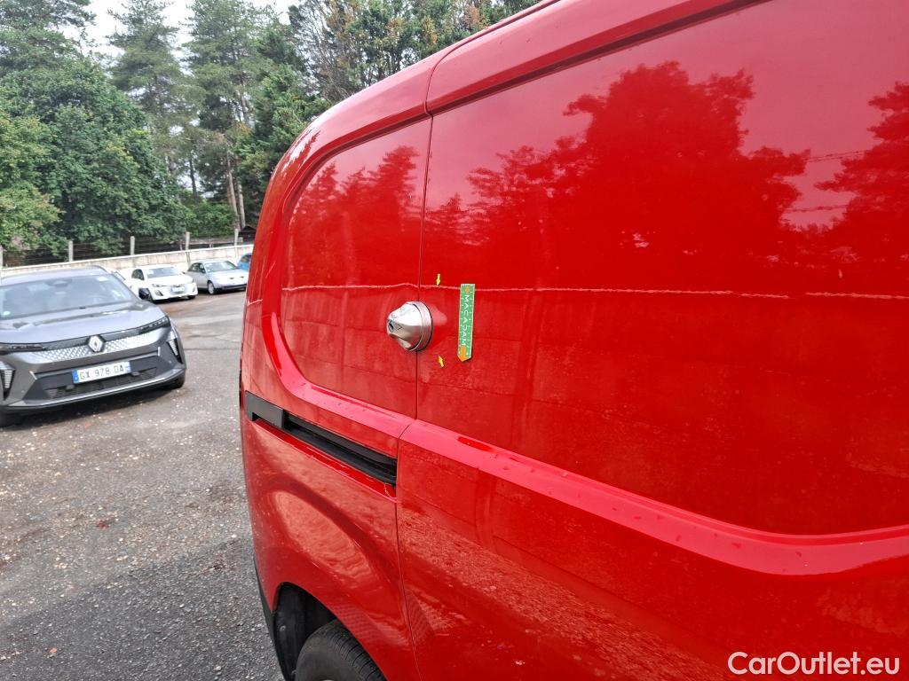 Citroen  Berlingo  Fourgon Driver M 650 1.2 PureTech 130CV BVA8 E6d #5