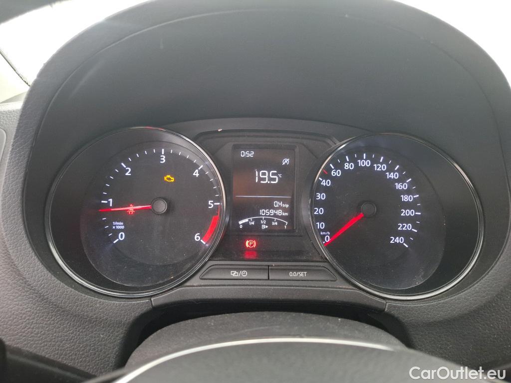  Volkswagen  Polo  V Trendline BMT/Start-Stopp 1.4 TDI 75CV BVM5 E6 / TRANSFO VP/VF #42