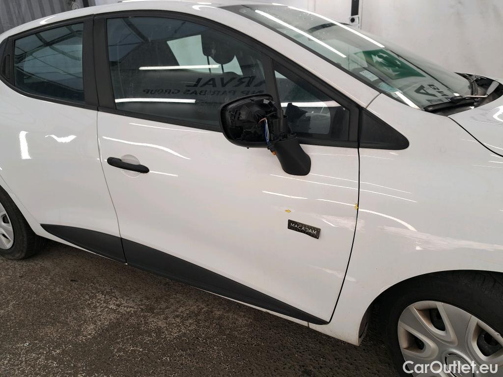  Renault  Clio  IV Air 1.5 dCi 90CV BVM5 E6 #15