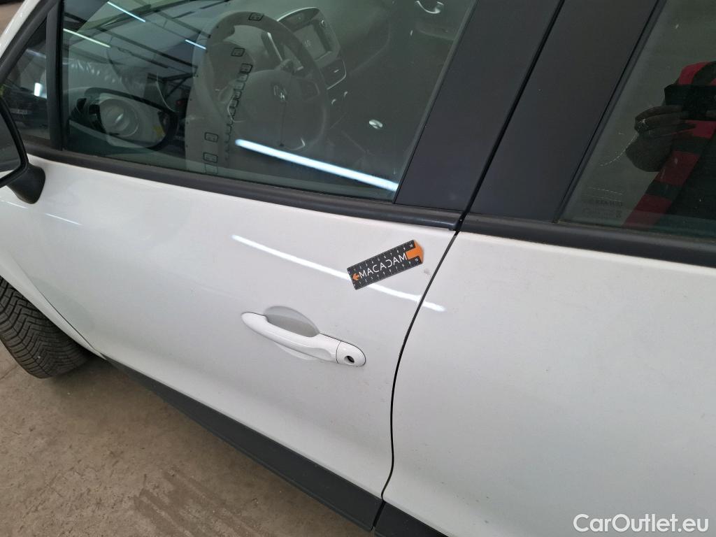  Renault  Clio  IV Air MediaNav 1.5 dCi 75CV BVM5 E6 #19
