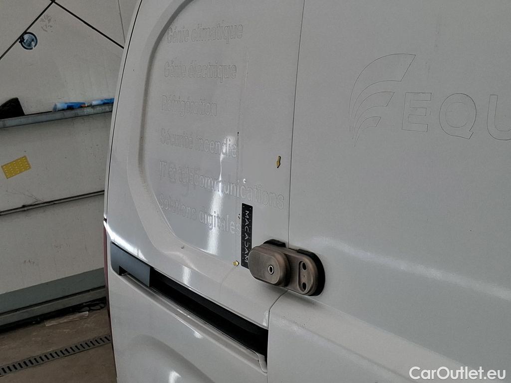  Citroen  Berlingo  Fourgon Club M 650 1.6 BlueHDi 100CV BVM5 E6 #26