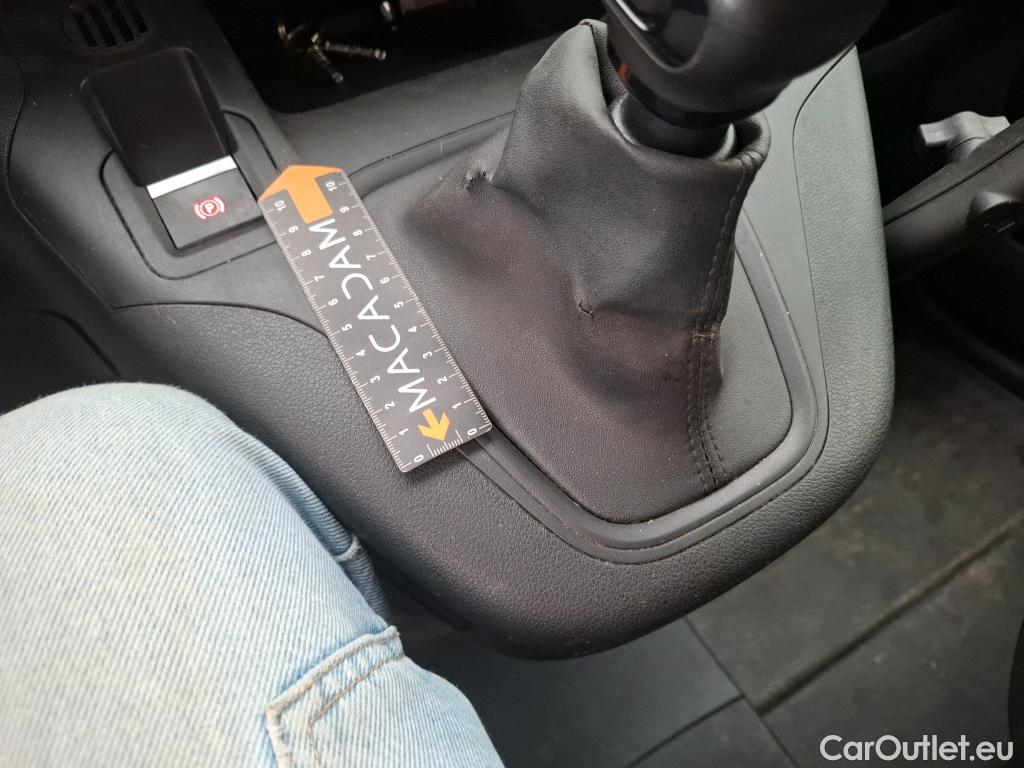  Citroen  Berlingo  Fourgon Club M 650 1.5 BlueHDi 100CV BVM6 E6d #32
