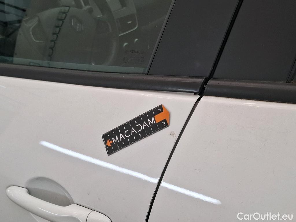  Renault  Clio  IV Air MediaNav 1.5 dCi 75CV BVM5 E6 #20