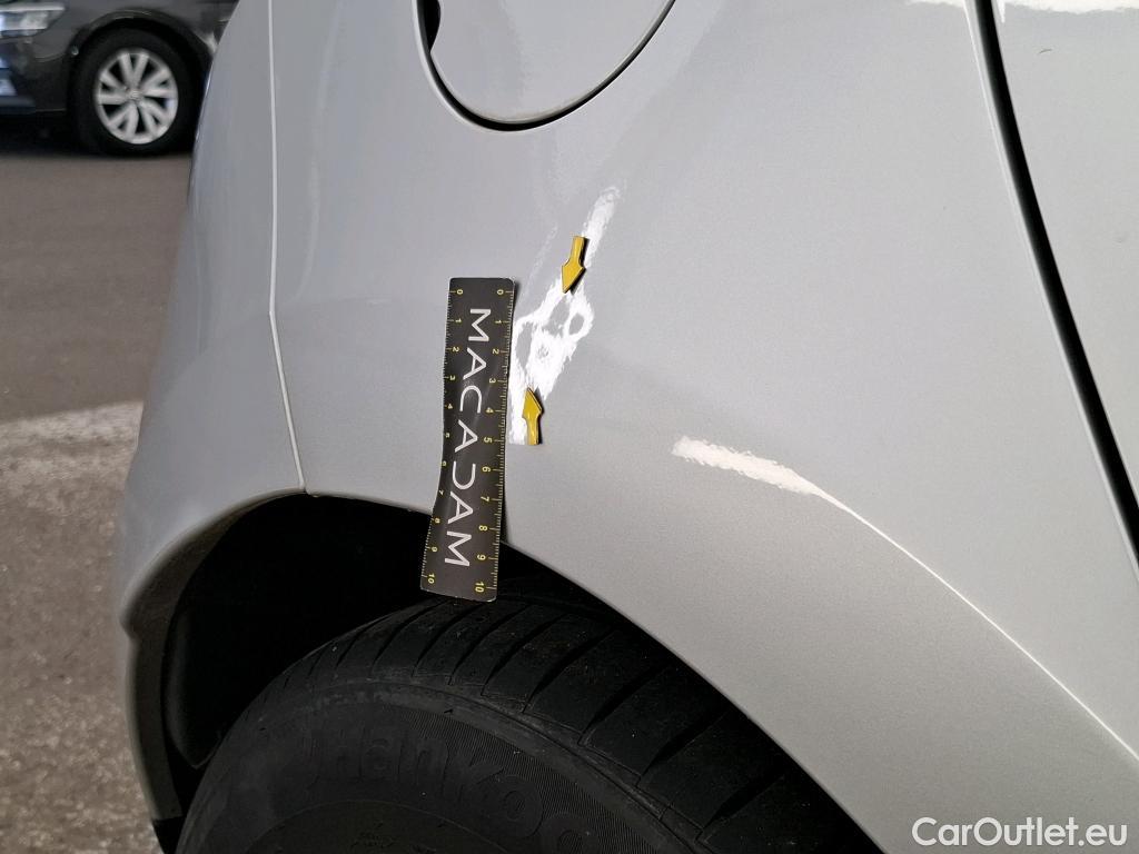  Renault  Clio  IV Air MediaNav 1.5 dCi 90CV BVM5 E5 #47