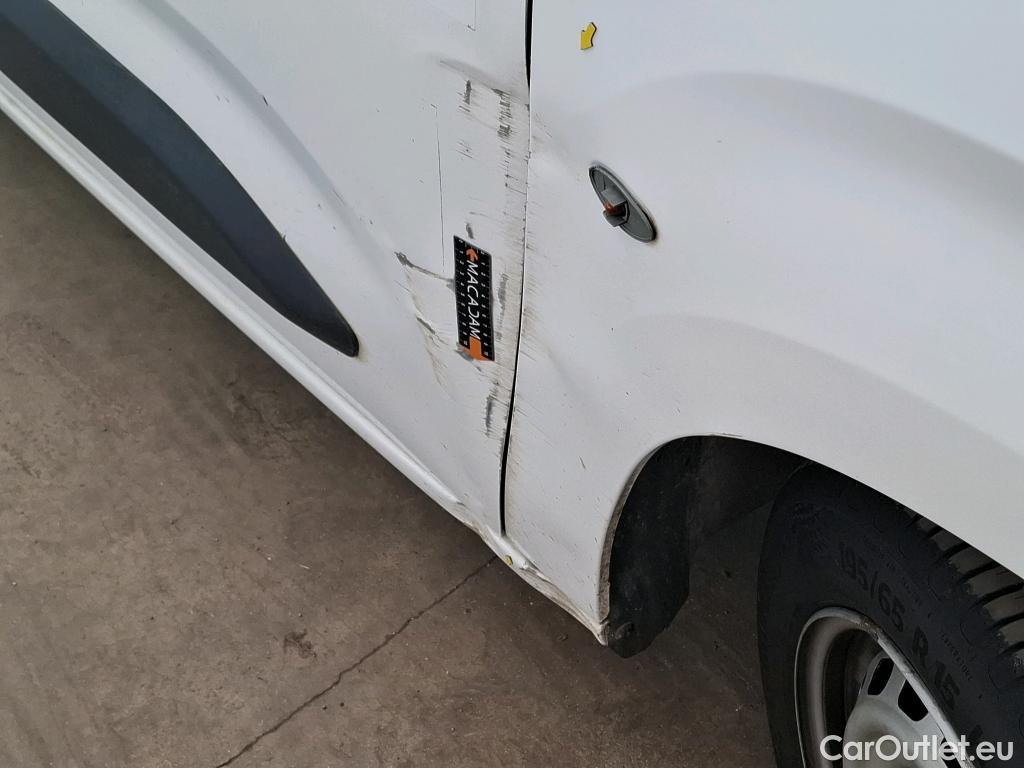  Citroen  Berlingo  Fourgon Club M 650 1.5 BlueHDi 100CV BVM6 E6d #8