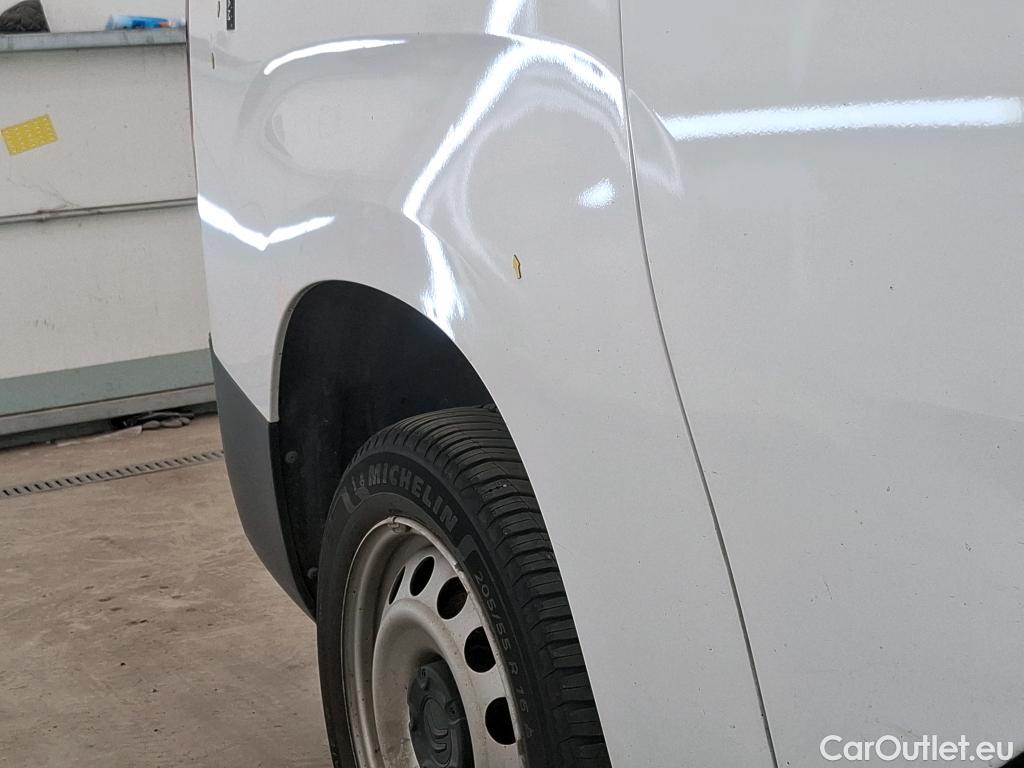  Citroen  Berlingo  Fourgon Club XL 950 1.5 BlueHDi 100CV BVM6 E6d #17