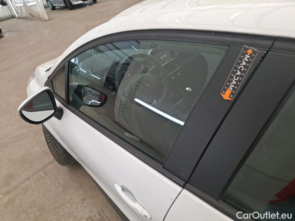  Renault  Clio  IV Air MediaNav 1.5 dCi 75CV BVM5 E6 #9