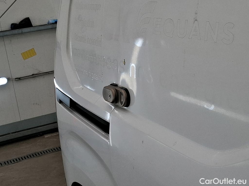  Citroen  Berlingo  Fourgon Club M 650 1.6 BlueHDi 100CV BVM5 E6 #34
