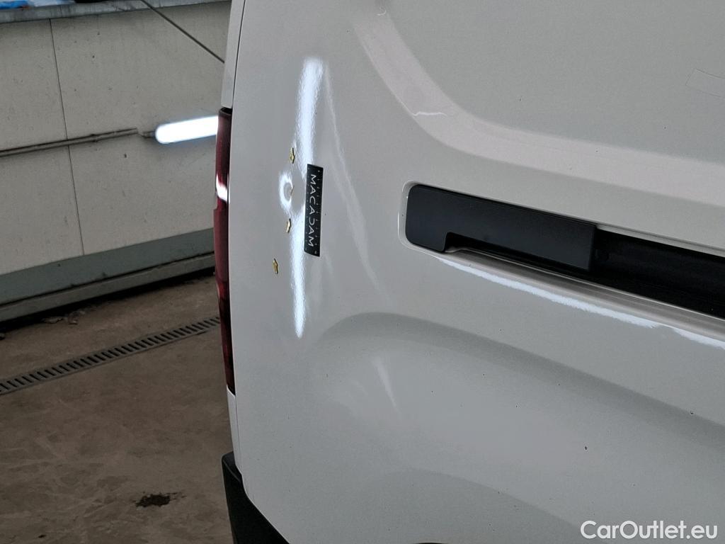  Citroen  Berlingo  Fourgon Club XL 950 1.5 BlueHDi 100CV BVM6 E6d #15