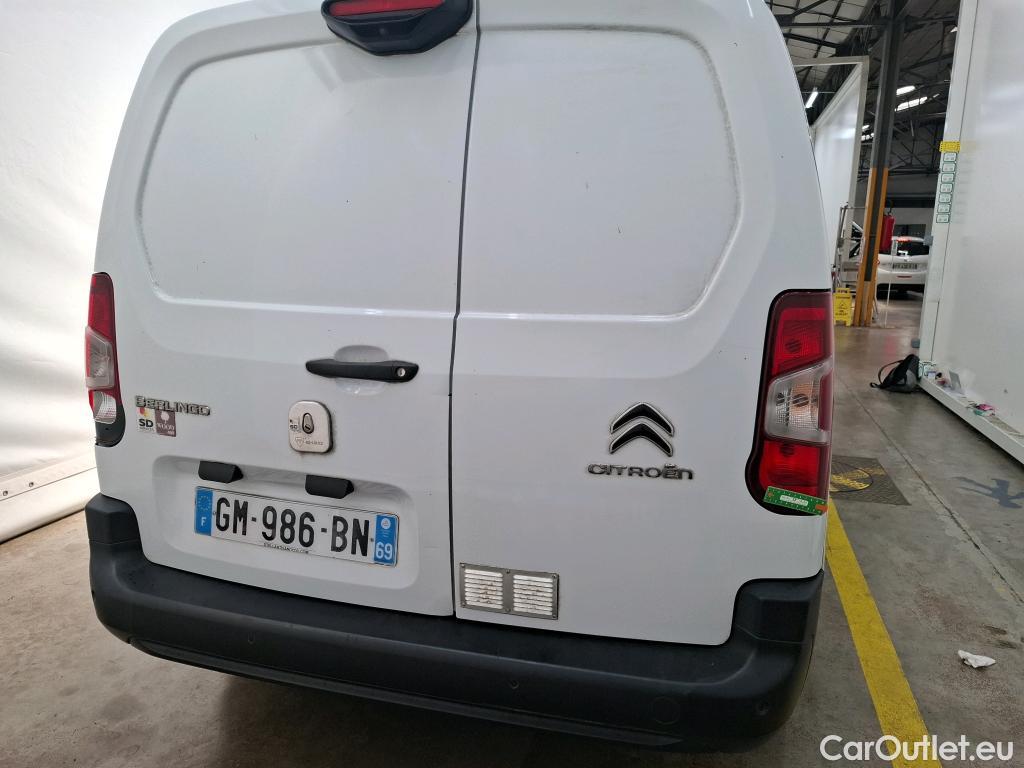  Citroen  Berlingo CITROEN  Van / 2018 / 4P / Fourgonnette XL 950kg BlueHDi 100 S&S BVM Driver #83
