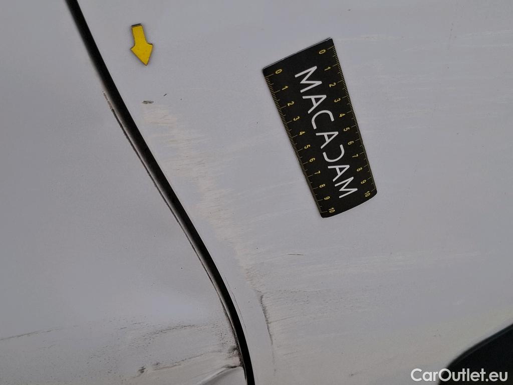  Citroen  Berlingo CITROEN  Van / 2018 / 4P / Fourgonnette XL 950kg BlueHDi 100 S&S BVM Driver #52