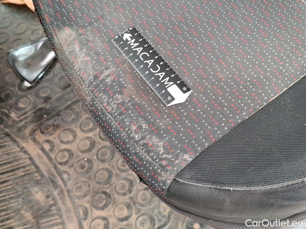  Citroen  Jumper CITROEN  VU 4p Fourgon 33 L2H2 BlueHDi 130 S&S BVM6 Business #142
