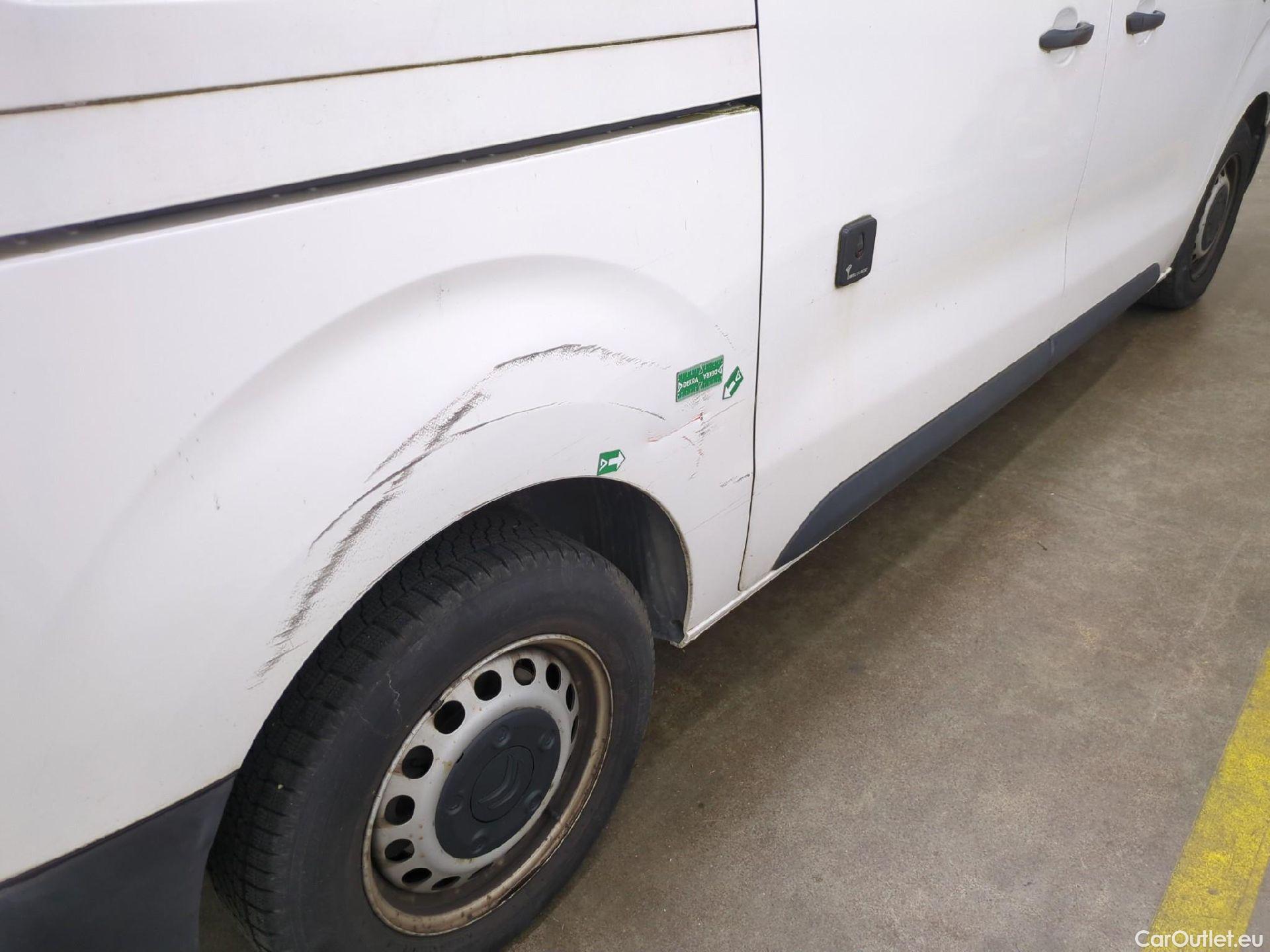  Citroen  Jumpy  Fourgon Club M 2.0 BlueHDi 120CV BVM6 E6dT #27