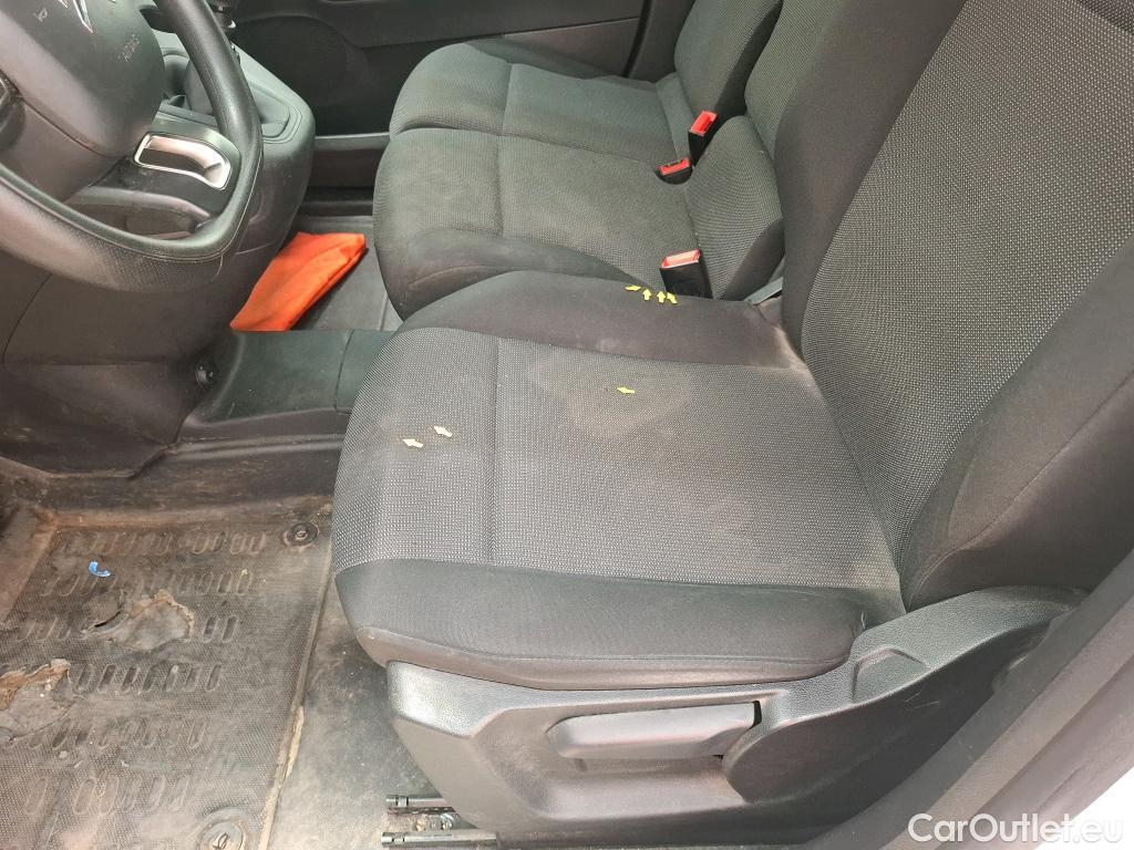  Citroen  Berlingo CITROEN  Van / 2018 / 4P / Fourgonnette XL 950kg BlueHDi 100 S&S BVM Driver #33