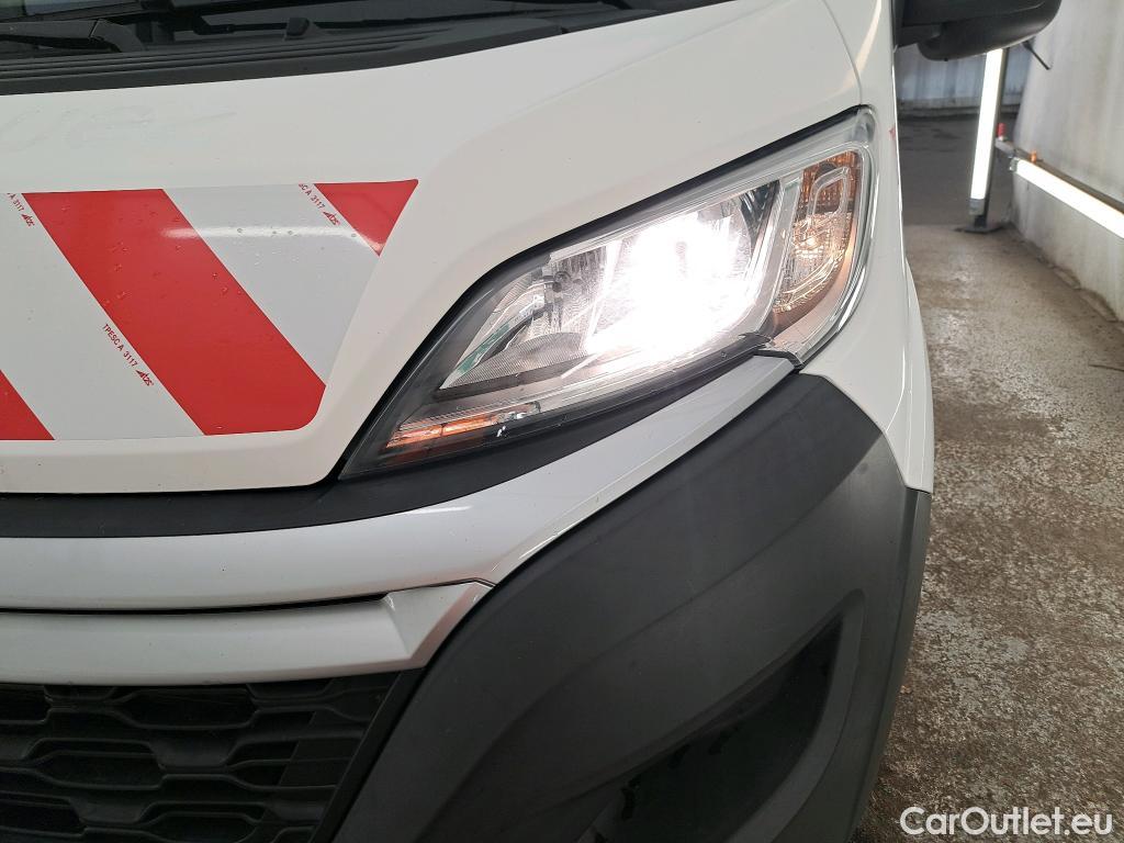  Citroen  Jumper CITROEN  VU 4p Fourgon 35 L2H2 BlueHDi 130 BVM6 Club #32