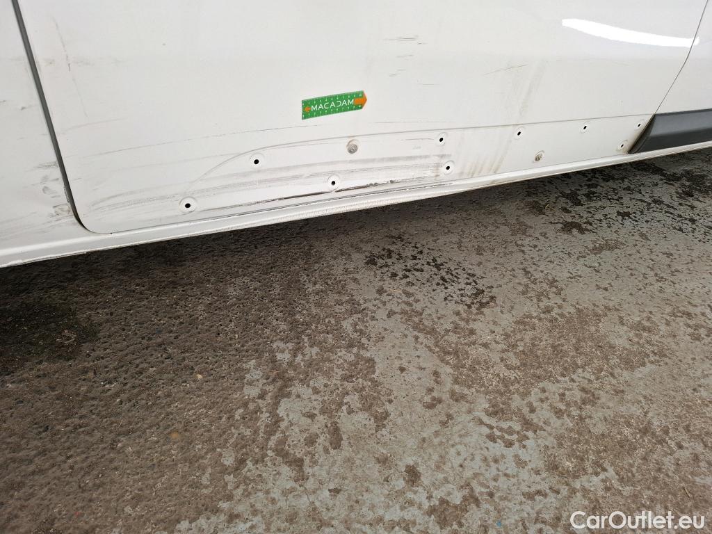  Citroen  Jumpy CITROEN  / 2016 / 4P / Fourgon tôlé M BlueHDi 100 S&S BVM6 Club #51