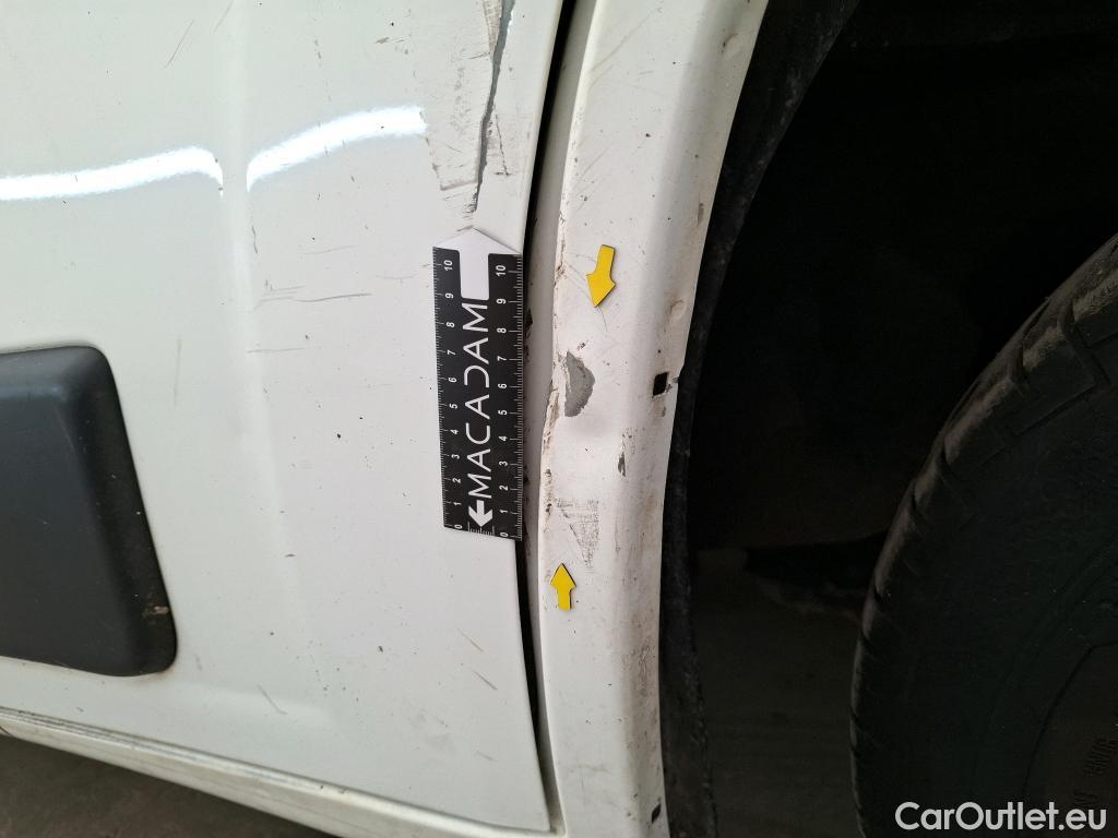  Citroen  Jumper CITROEN  VU 4p Fourgon 33 L2H2 BlueHDi 130 S&S BVM6 Business #77