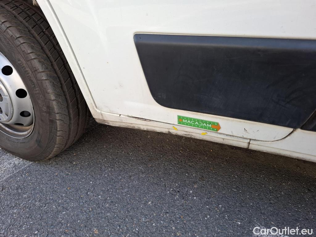  Citroen  Jumper CITROEN  VU 4p Fourgon 33 L2H2 BlueHDi 130 S&S BVM6 Business #90