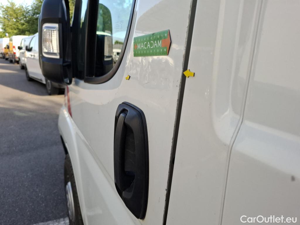 Citroen  Jumper CITROEN  VU 4p Fourgon 33 L2H2 BlueHDi 130 S&S BVM6 Business #52