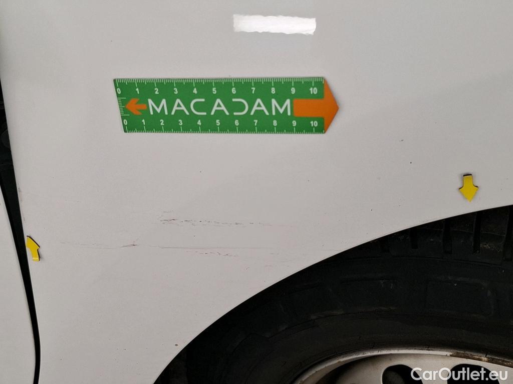  Citroen  Jumpy CITROEN  / 2016 / 4P / Fourgon tôlé M BlueHDi 100 S&S BVM6 Club #23