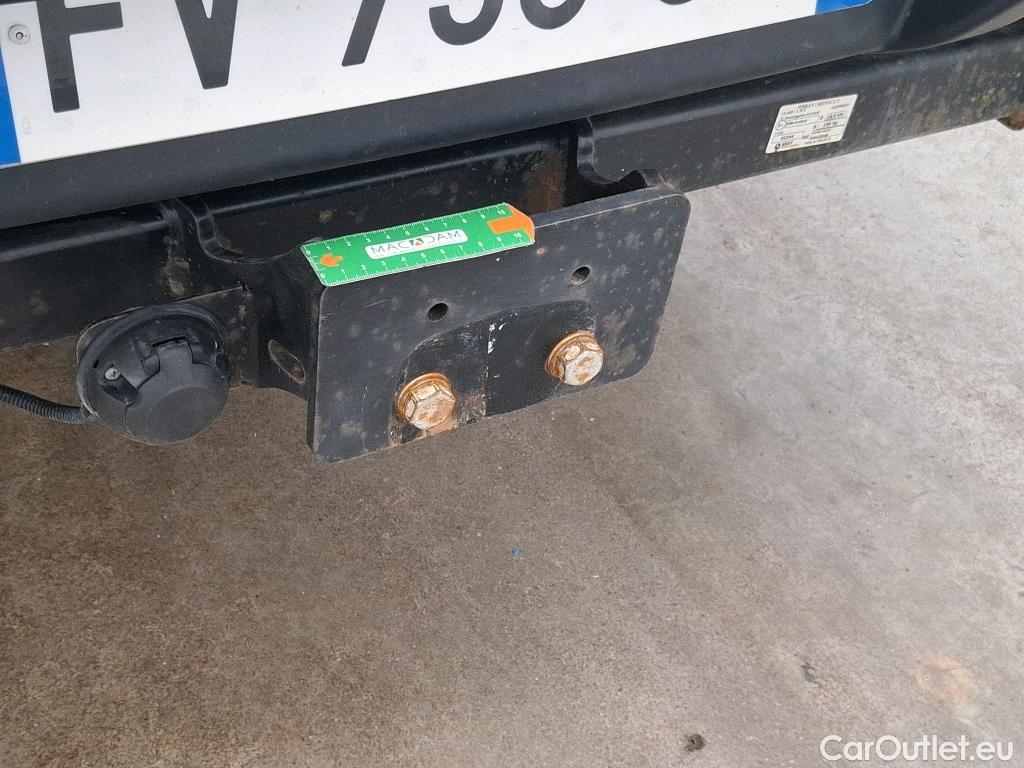  Nissan  Navara NISSAN  / 2015 / 4P / Pick-up King-Cab 2.3 dCi 160 N-CONNECTA #7