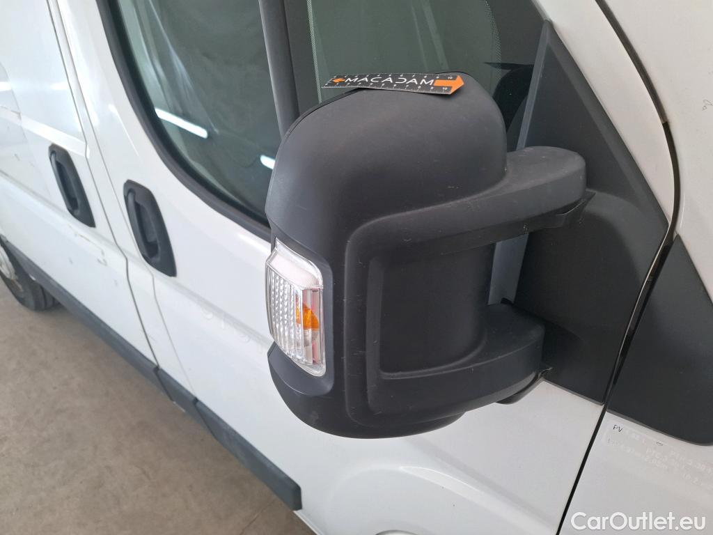  Peugeot  Boxer PEUGEOT  VU 4p Fourgon BLUEHDI 110 PREMIUM PA 333 L1H2 #3