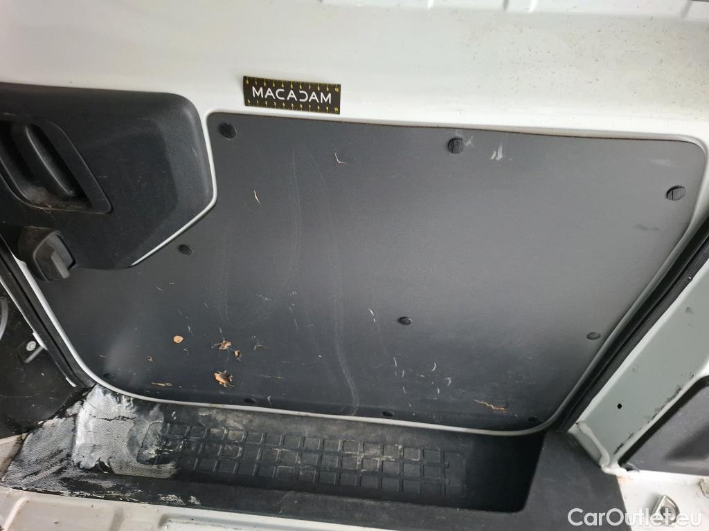  Peugeot  Expert PEUGEOT  / 2016 / 4P / Fourgon tôlé BLUEHDI 100 STANDARD PREMIUM #37