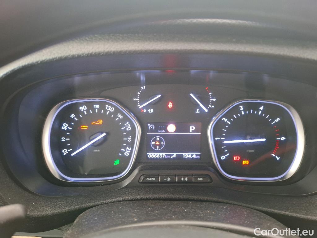  Peugeot  Expert PEUGEOT  / 2016 / 4P / Fourgon tôlé 2.0 BHDI 145 AUTO S&S TAILLE XL #34