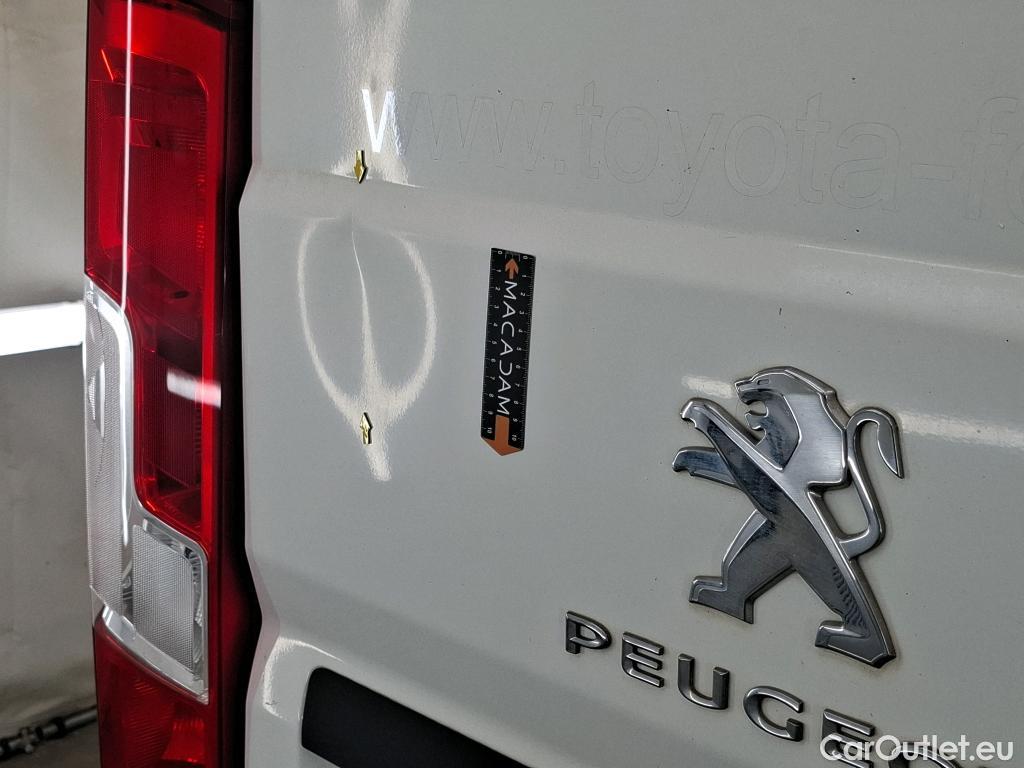  Peugeot  Boxer PEUGEOT  VU 4p Fourgon BLUEHDI 110 PREMIUM PA 333 L1H2 #23