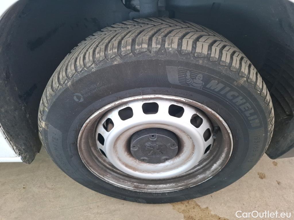 Peugeot  Partner  Asphalt L1 1.5 HDi 100CV BVM5 E6dT #64