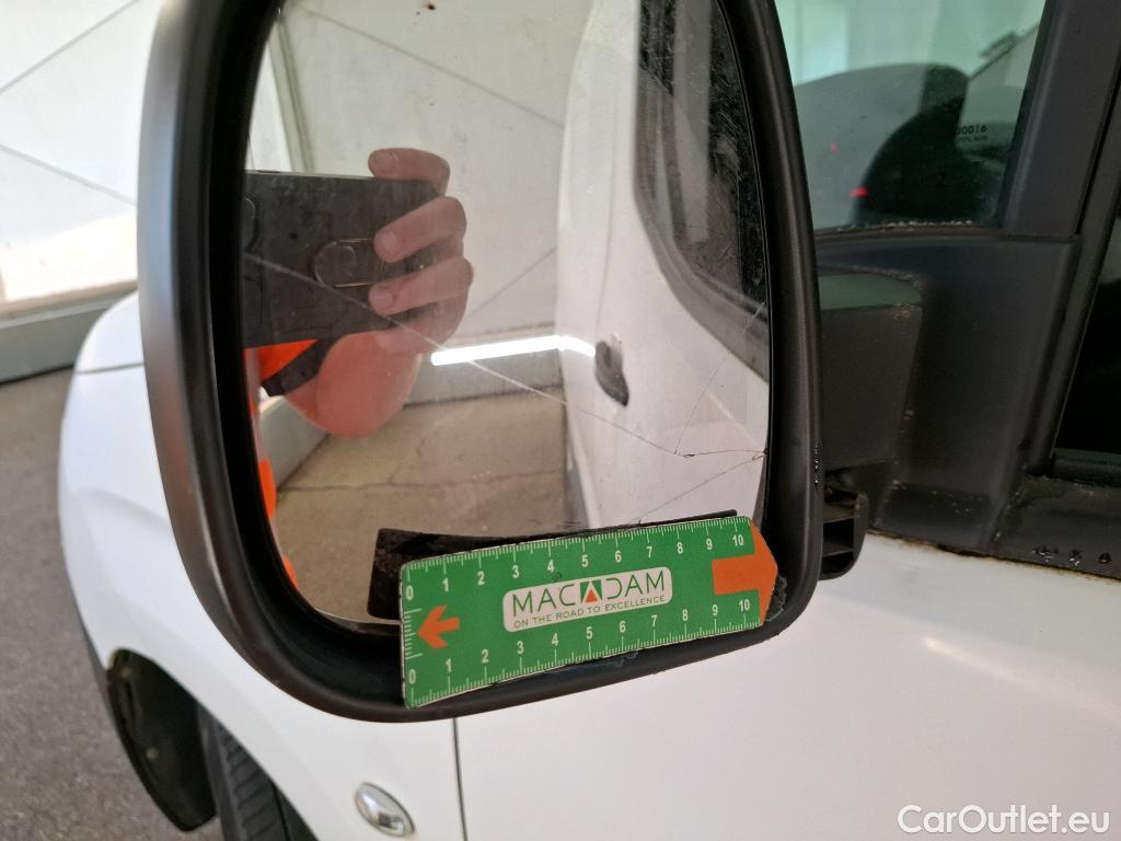  Peugeot  Partner  Grip L1 1.5 HDi 130CV BVM6 E6dT #99