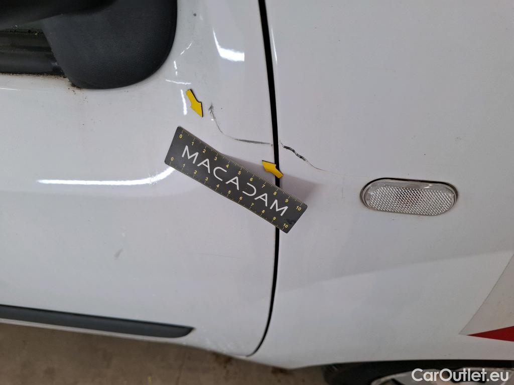  Renault  EXPRESS RENAULT Kangoo  / 2013 / 4P / Fourgonnette Gd Volume ExtraRLink - Blue dCi 95 #87