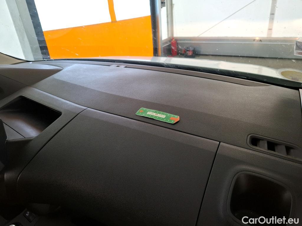  Peugeot  Partner  Grip L1 1.5 HDi 130CV BVM6 E6dT #106