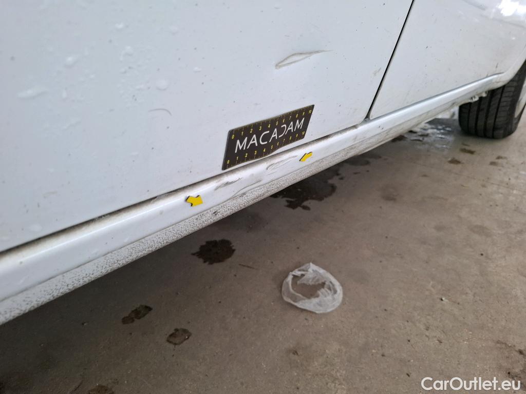  Renault  EXPRESS RENAULT Kangoo  / 2013 / 4P / Fourgonnette Gd Volume ExtraRLink - Blue dCi 95 #30