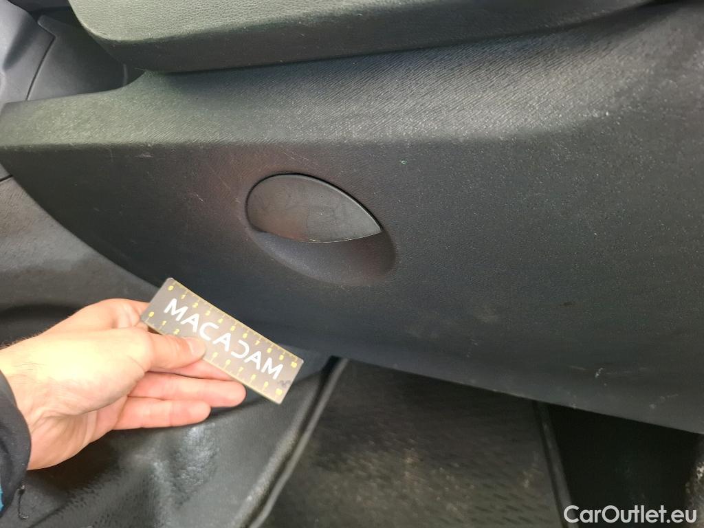  Renault  EXPRESS RENAULT Kangoo  / 2013 / 4P / Fourgonnette Gd Volume ExtraRLink - Blue dCi 95 #91