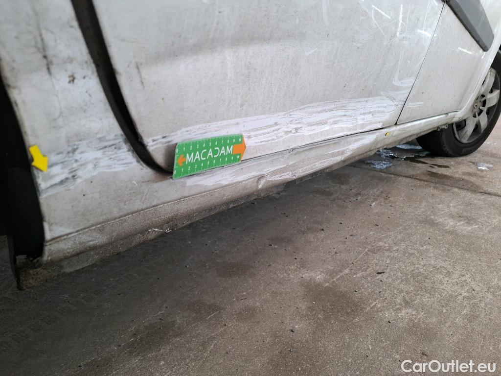  Renault  Kangoo  II Express Extra (Série Spéciale) 1.5 dCi 80CV BVM6 E6dT #1