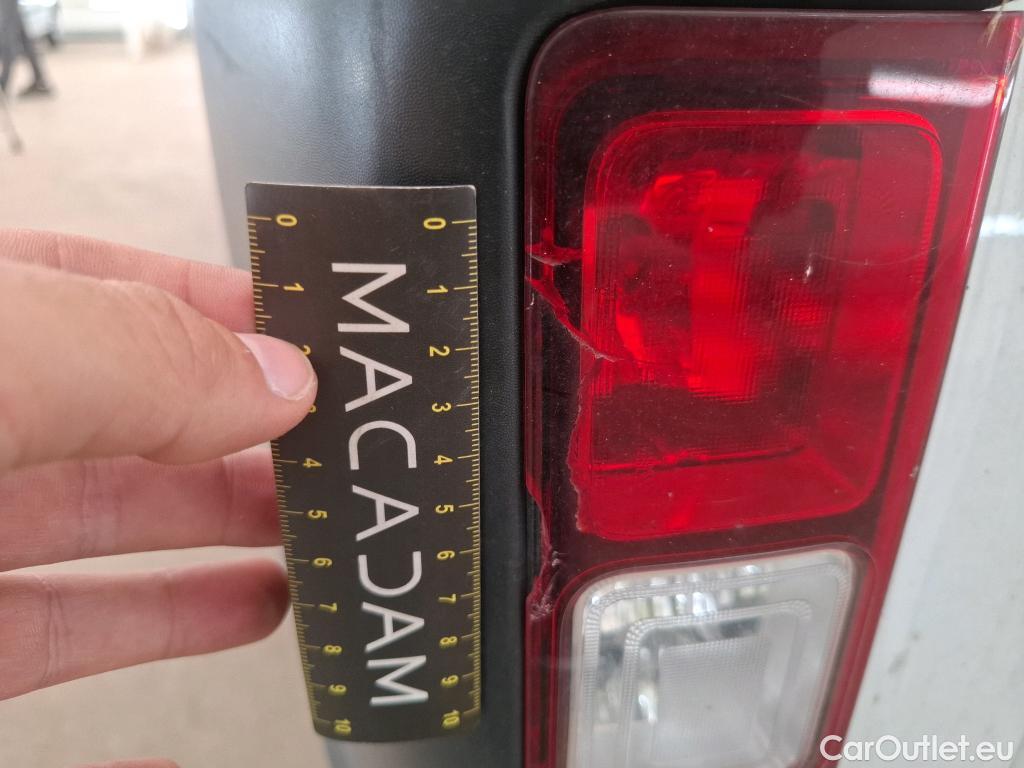  Renault  Trafic RENAULT  / 2019 / 4P / Fourgon tole FG GCF L1H1 1000 Energy dCi 145 EDC #91