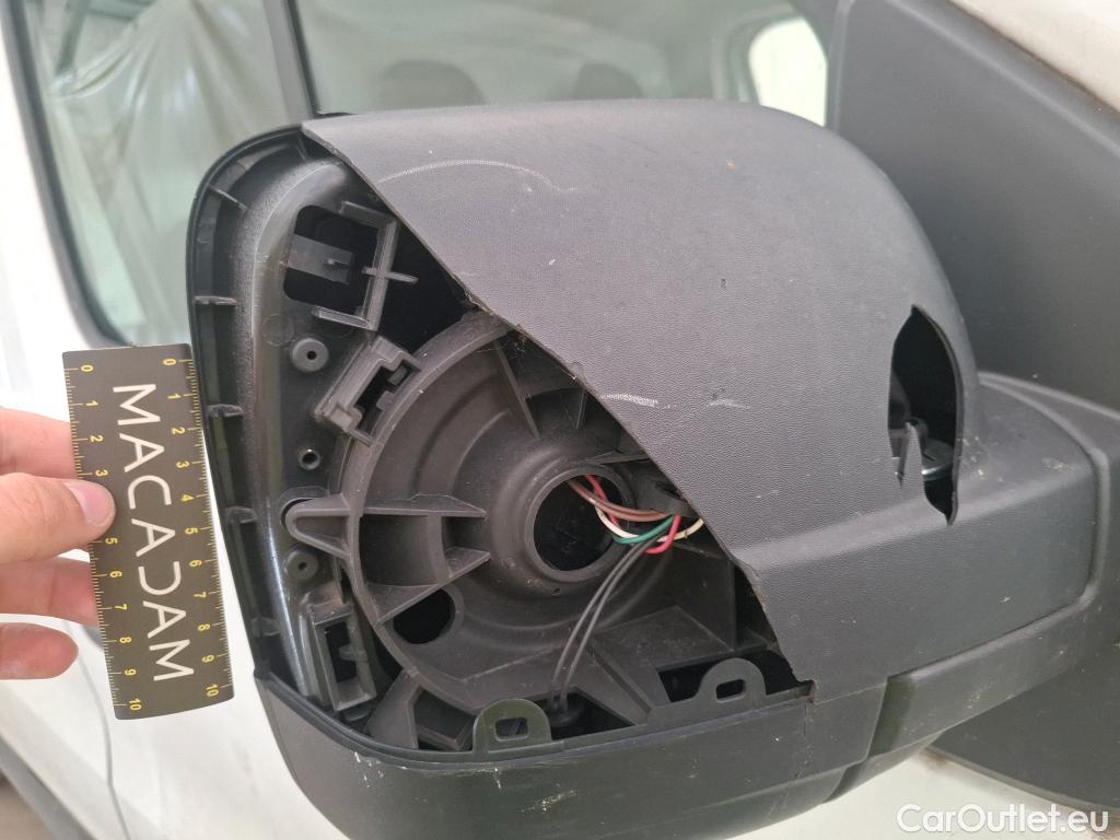  Renault  Trafic RENAULT  / 2019 / 4P / Fourgon tole FG GCF L1H1 1000 Energy dCi 145 EDC #120